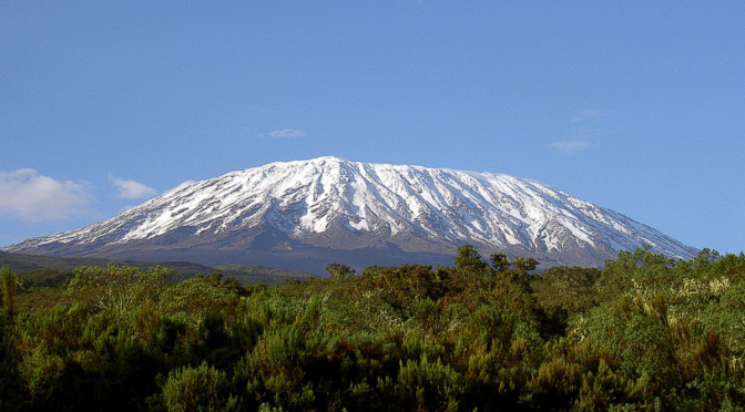 Dotknąć Kilimandżaro – niewidomi Polacy na dachu Afryki